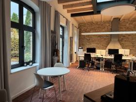 Exklusives und modernes Büro in Bestlage mit Kamin Sofort startklar