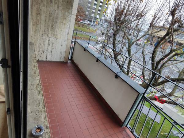 Abschließbares Büro in Köln (Altstadt-Nord) – Heller Büroraum in repräsentativer Bürogemeinschaft Köln Altstadt-Nord — Bild 3