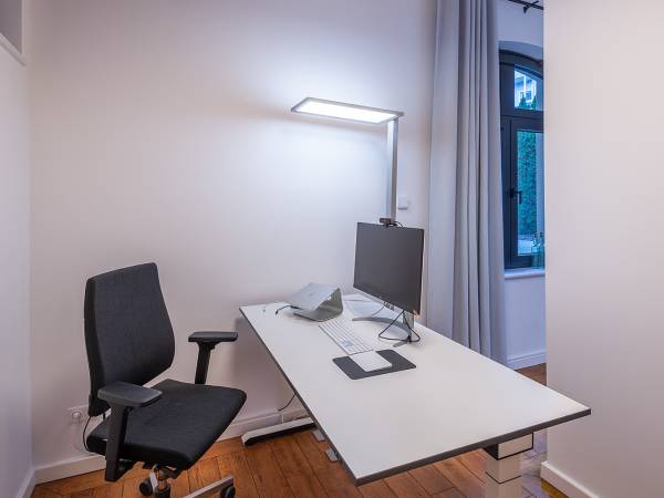 Bürofläche in Berlin (Prenzlauer Berg) – Einzigartiges Büro mit Industrie-Charme in Berlin-Prenzlauer Berg — Bild 1