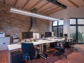 Exklusives und modernes Büro in Bestlage mit Kamin Sofort startklar