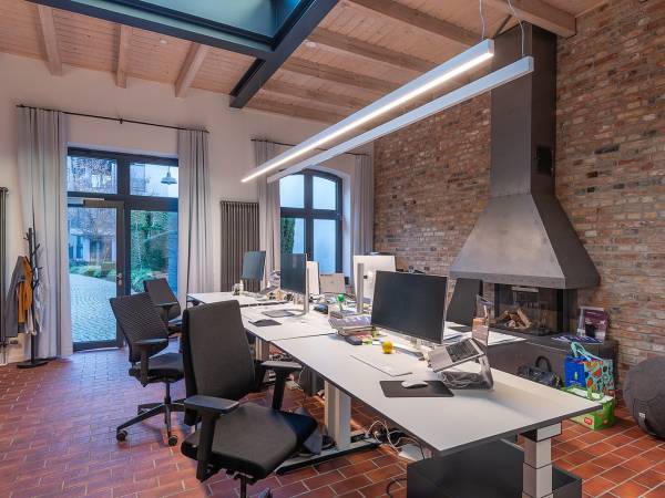 Bürofläche in Berlin (Prenzlauer Berg) – Einzigartiges Büro mit Industrie-Charme in Berlin-Prenzlauer Berg — Bild 3