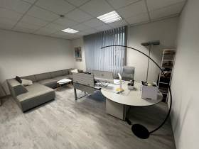 Voll möbliertes Büro zur Untermiete – zentral in Bad Homburg (61348)