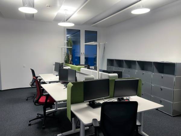 Moderne, vollmöblierte Büros in Neu-Isenburg — Bild 2