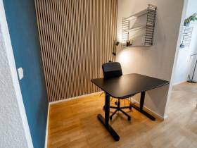 Riesiger, frisch renovierter,neu ausgestatteter Büroraum