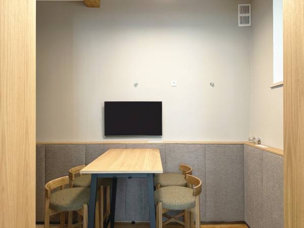 Stilvolle Bürogemeinschaft im Altbau in Augsburg Zentrum — Bild 3