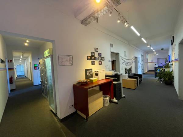 Innovatives Büro im Business Center in Tübingen Hauptbahnhofnähe — Bild 5