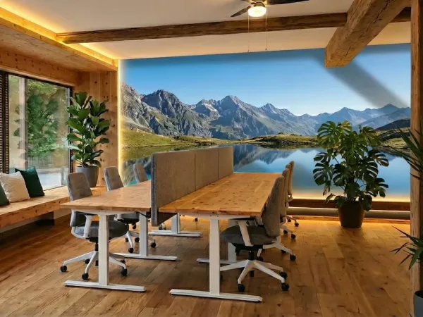 Schreibtischplatz in Piding (Pidingerau) – Fokusorientierter Coworking Space in Pidingerau — Bild 1