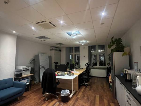 Untermiete in Startup-Bürogemeinschaft in München, — Bild 3