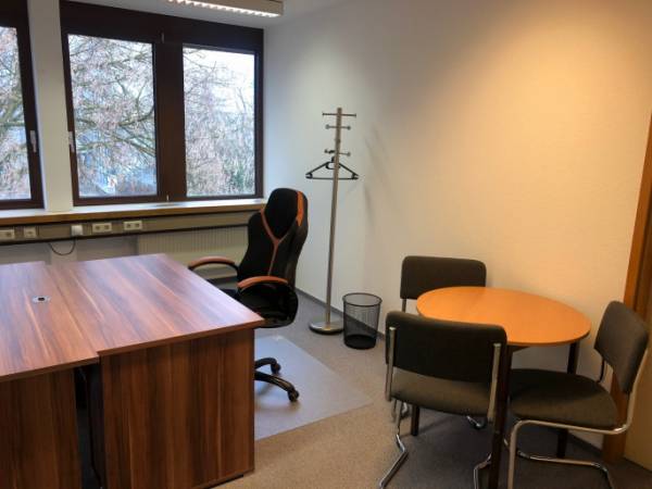 Flexible Büros und Lagerflächen in Stuttgart-Stammheim — Bild 3