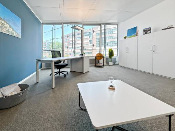 Stilvolle Büros & Coworking mit Gartenterrasse in Hamburg-Hammerbrook — Bild 5