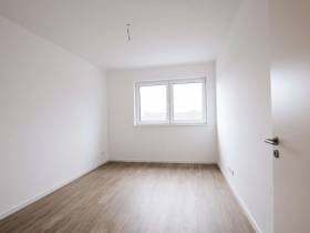 Premium-Büros/ Praxisräume & Teamflächen im 3. Stock