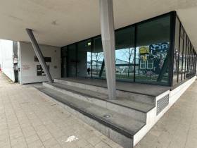 Helles, voll ausgestattetes Büro zur Untermiete mitten in Hamburg