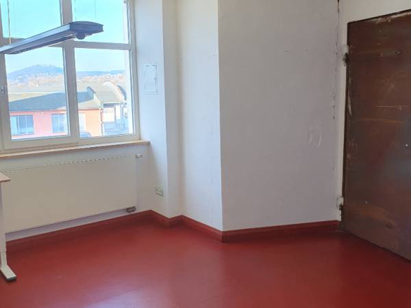 Helle Büroräume in professioneller Bürogemeinschaft in Frankenberg — Bild 6