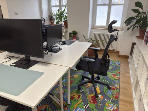 Schreibtischplatz in Berlin (Prenzlauer Berg) – Helle Bürogemeinschaft im Herzen von Berlin Prenzlauer Berg — Bild 3