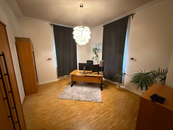 Möblierter Büroraum in repräsentativer Villa, Dresden-Radeberger — Bild 4