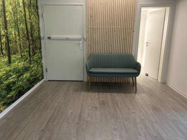 Abschließbares Büro in Köln (Neustadt-Süd) – Modernes Büro in sympathischer Bürogemeinschaft in Köln-Neustadt-Süd — Bild 8