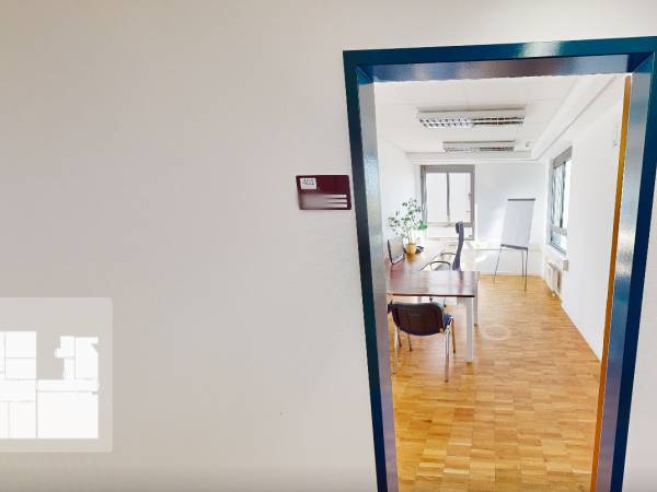 Helle Büroräume in Bürogemeinschaft in Dresden-Innere Altstadt — Bild 3