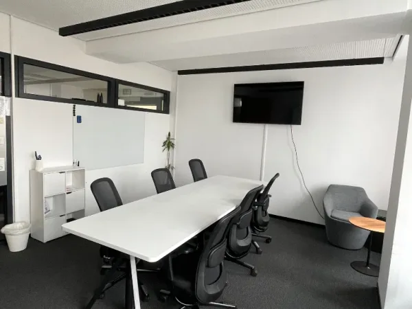 Abschließbares Büro in Stuttgart (Neue Vorstadt) – Büro & Meetingraum in Stuttgart Stadtmitte - flexibel buchbar — Bild 8
