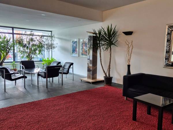Professionelle Bürogemeinschaft mit Kanalblick in Nürnberg-Maiach — Bild 7