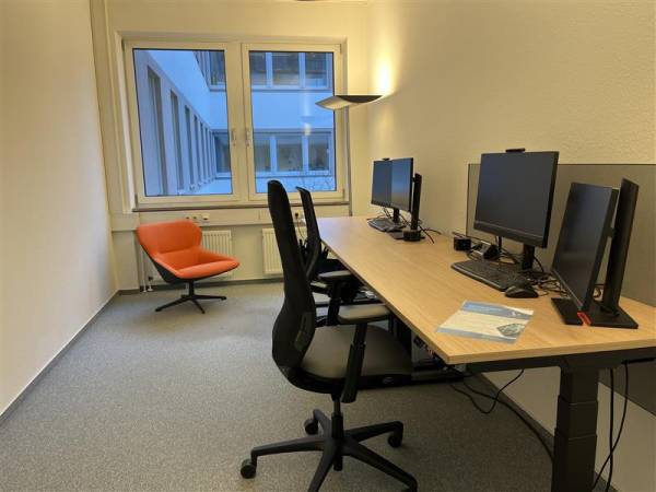Mit dem Kanu ins Büro oder zum Co-Working — Bild 2