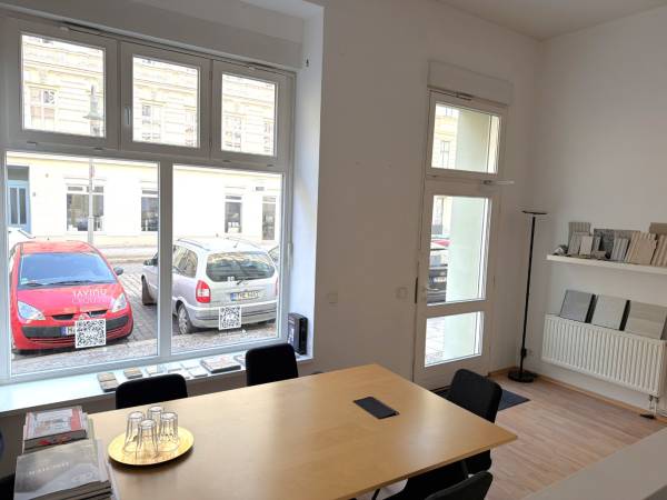Bürofläche in Berlin (Prenzlauer Berg) – Hochwertige Bürofläche im Altbau in Berlin-Prenzlauer Berg — Bild 1
