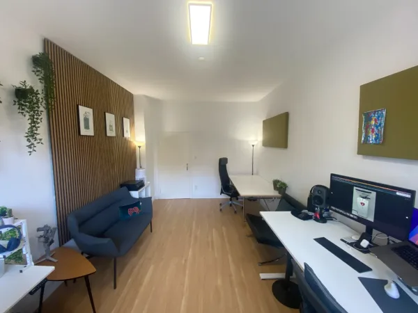 Abschließbares Büro in Düsseldorf (Bilk) – Ruhiger Büroraum in Bürogemeinschaft in Düsseldorf-Unterbilk — Bild 2
