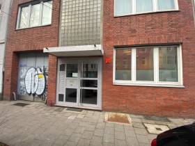 Büroraum ca. 18 qm in ruhiger Bürogemeinschaft – Unterbilk