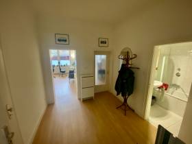 Büroraum ca. 18 qm in ruhiger Bürogemeinschaft – Unterbilk