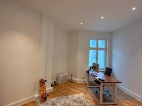 Hamburg-Innenstadt: Stilvolles Altbau-Büro in den Colonnaden