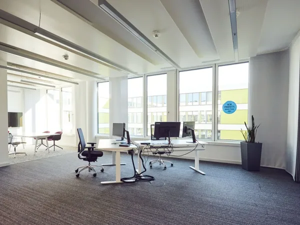 Bürofläche in München (Schwanthalerhöhe) – Hochwertiges, vollmöbliertes Büro in München-Schwanthalerhöhe — Bild 2