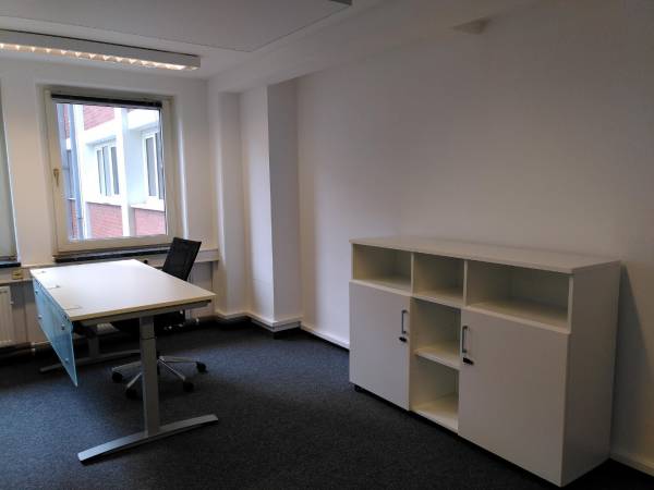 Ruhige und komfortable Bürogemeinschaft in Hannover-List — Bild 1