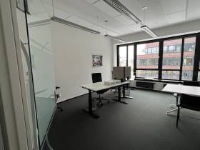 Moderne, helle Büros in Eppendorf zu vermieten