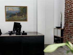 Schreibtisch sucht Täter