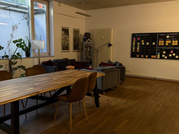 Schreibtischplatz in München (Neuhausen-Nymphenburg) – Kreative Bürogemeinschaft in München-Neuhausen — Bild 6