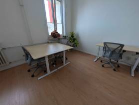 Helle Büroräume und Coworkingplätze in Erlangen