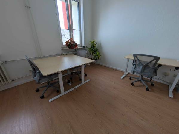 Moderne Büros und inspirierender Coworking Space in — Bild 2