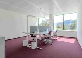 Private Office mit 4 Arbeitsplätzen