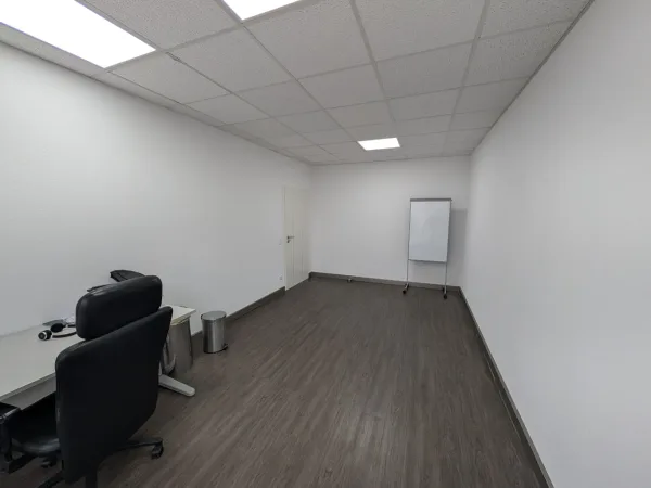 Abschließbares Büro in Ummendorf – Professionelle Bürogemeinschaft im Zentrum von Ummendorf — Bild 2