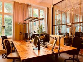 Arbeitsplatz im Kreativhaus „Moos“ – Kreatur Space