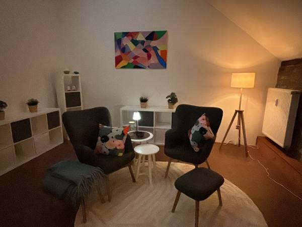 Helles Loft Büro in Bürogemeinschaft auf saniertem Bauernhof in — Bild 8