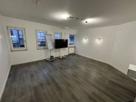 Büros im Coworking-Space im Siebengebirge