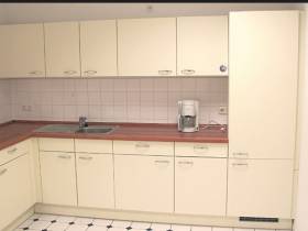 Helles Einzel-Büro in repräsentativer Bürogemeinschaft in FFM