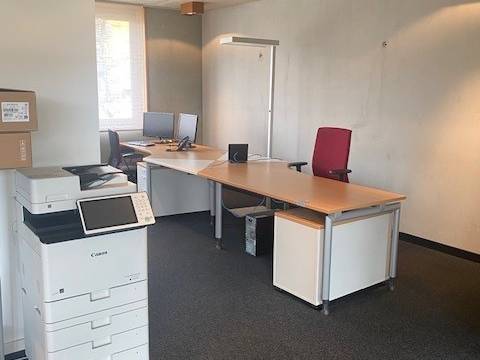 Offene Arbeitsplätze in produktiver Bürogemeinschaft in Erlangen-Ost — Bild 1