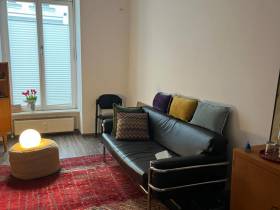 Wunderschönes Altbau Büro in Berlin Mitte