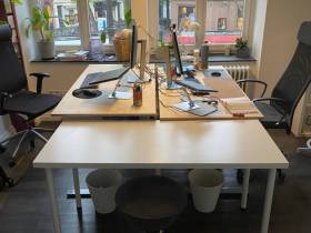 1 Schreibtisch in schöner Kreativ-Bürogemeinschaft – gute Lage