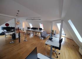 Fix Desk