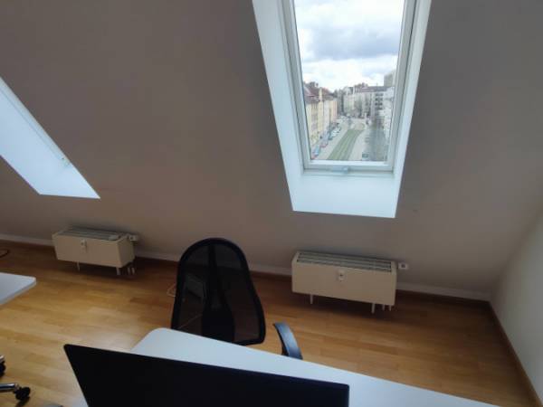 Helle Bürogemeinschaft im Dachgeschoss in München Au-Haidhausen — Bild 6