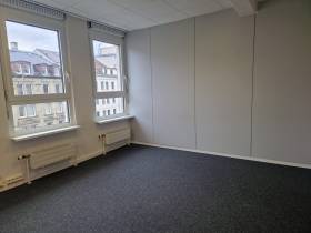 Heller Büroraum in kreativem nachhaltigem Ambiente Stuttgart