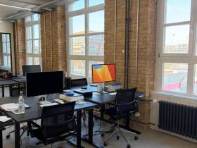 Desks available! Kreuzberg, near Kotti, small teams welcome!