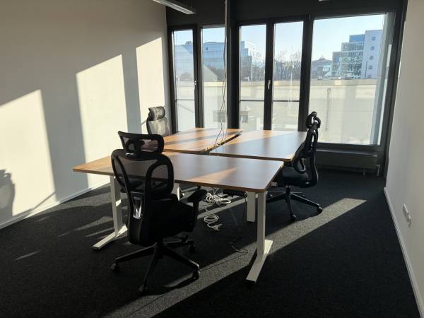 Moderne Büros und Coworking Space in Ulm mit Top-Anbindung — Bild 3